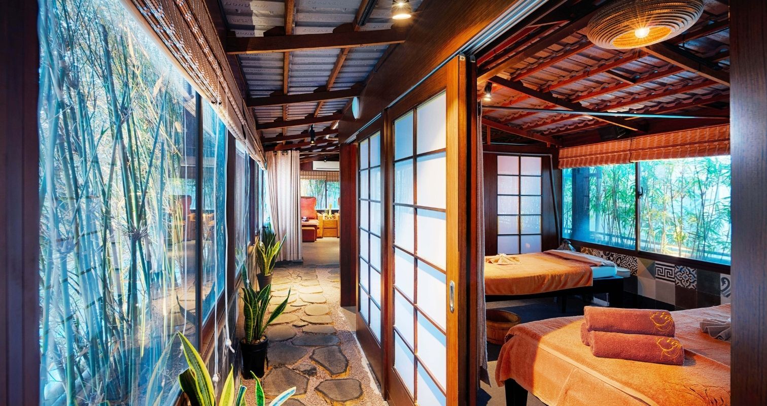 Khách sạn Silverland Sakyo