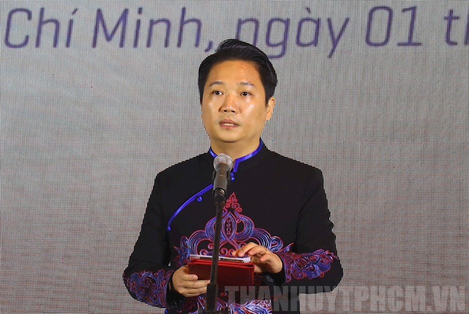 Ho Chi Minh City Ao Dai Festival 2024 marks 10 years of development 4 le hoi ao dai tphcm