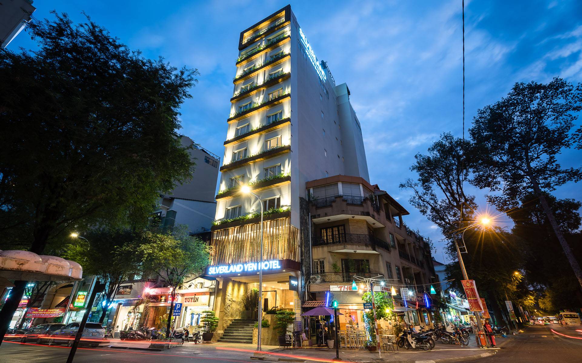 Discover the luxury and convenience of the hotel on Thu Khoa Huan Street, District 1, Ho Chi Minh City Discover the luxury and convenience of the hotel on Thu Khoa Huan Street, District 1, Ho Chi Minh City